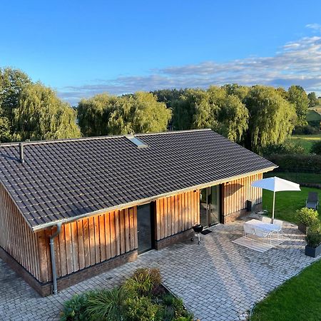 Ferienhaus Auszeit Mit Sauna Schwarz Ngoại thất bức ảnh