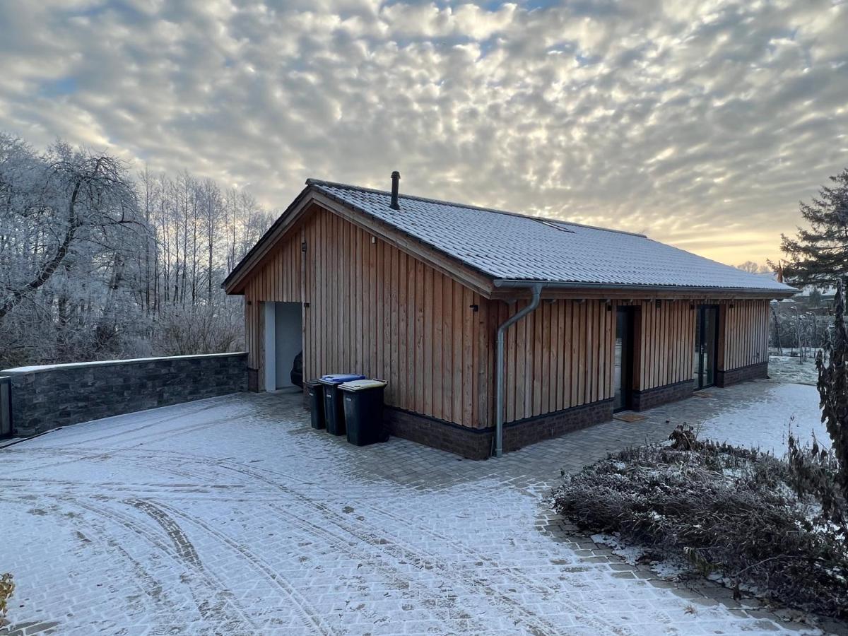 Ferienhaus Auszeit Mit Sauna Schwarz Ngoại thất bức ảnh